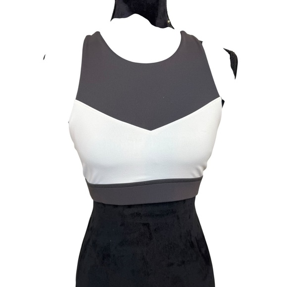 Born Primitive | Movement Sports Bra | Dark Gray / White - Picture 3 of 7
